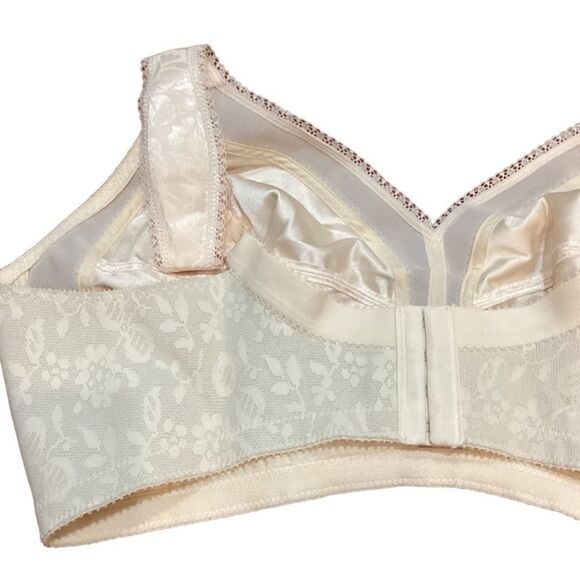 Playtex Women's 18 Hour Comfort-Strap Wireless Bra, Full-Coverage #4693 - Picture 5 of 11